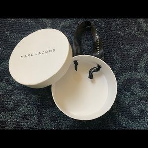 Marc Jacobs Empty round storage box